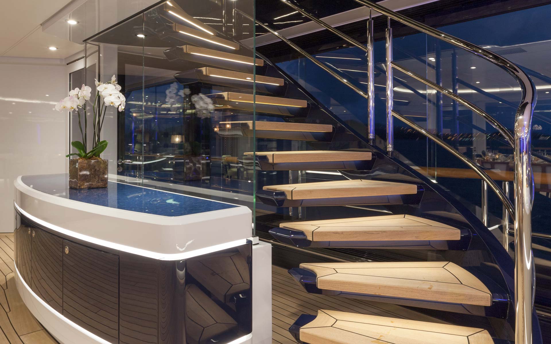Yacht SOLANDGE, Lurssen | CHARTERWORLD Luxury Superyacht Charters